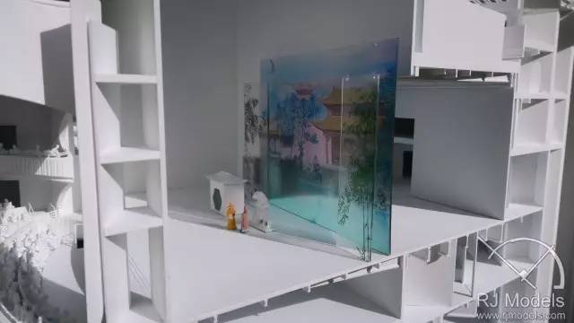 ▲戲曲中心概念模型的彩色伶人雕塑。