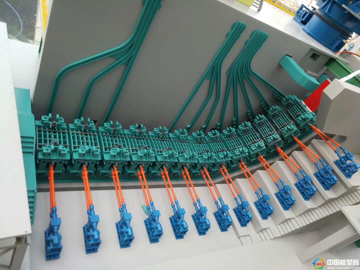 樓盤沙盤模型制作、別墅沙盤模型制作、城市規(guī)劃沙盤制作、建筑模型設(shè)計(jì)制作、工業(yè)模型設(shè)計(jì)制作、數(shù)字多媒體沙盤制作